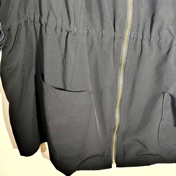Lane Bryant Women's Zip Up Vest With Draw Strings Pockets Size 22/24 - Picture 3 of 6
